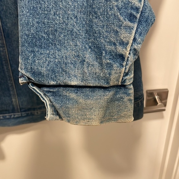 Men’s Wrangler Denim Jacket - Picture 6 of 7